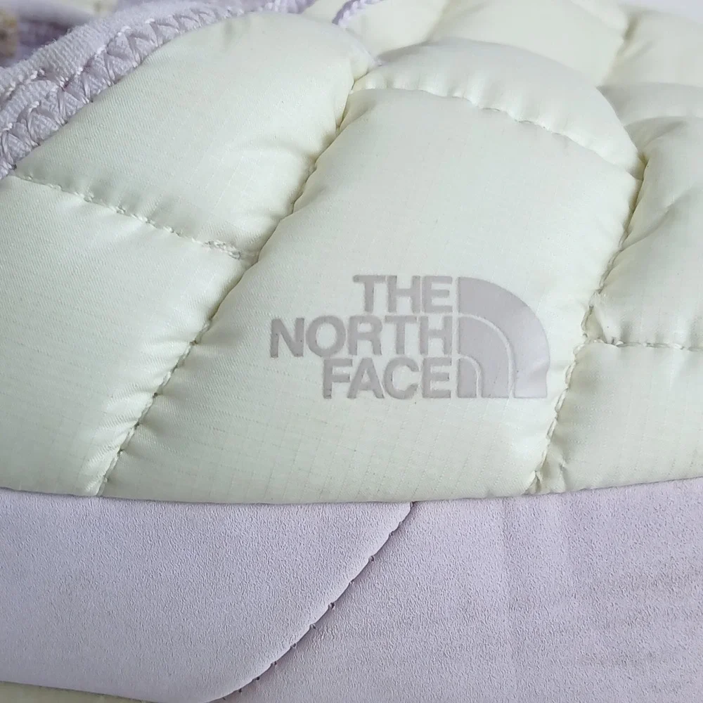 The North Face Thermoball Traction Mule II Kids 1 White Lavender Cabin Outdoor